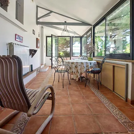 Charmante Maison Proche Сasa de vacaciones