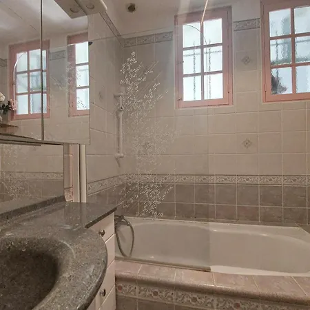 Сasa de vacaciones Charmante Maison Proche